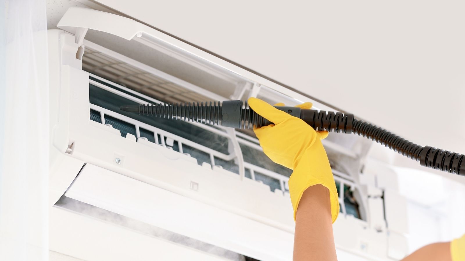 裝修後清潔冷氣機